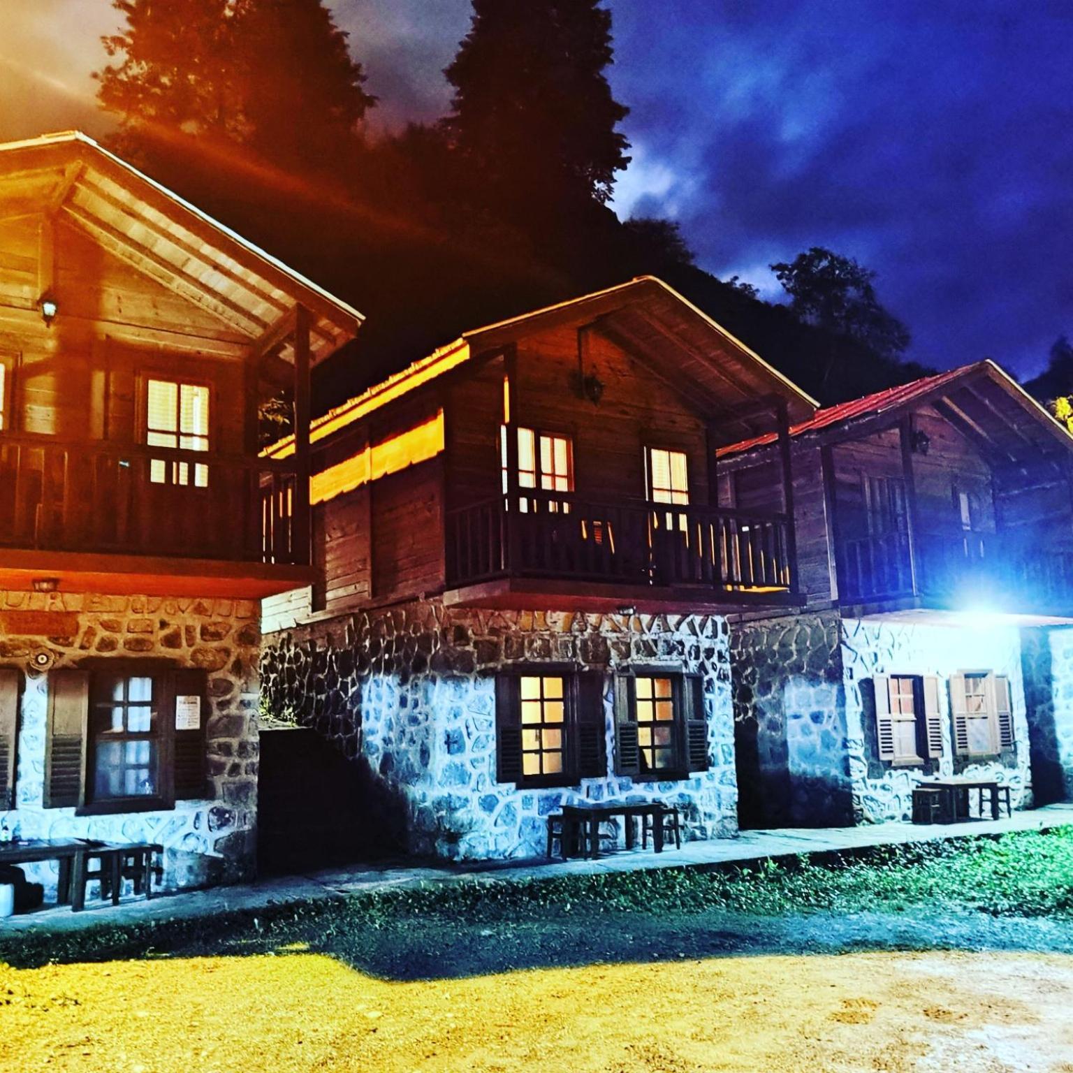 Mencuna Konaklari Arhavi Exterior photo
